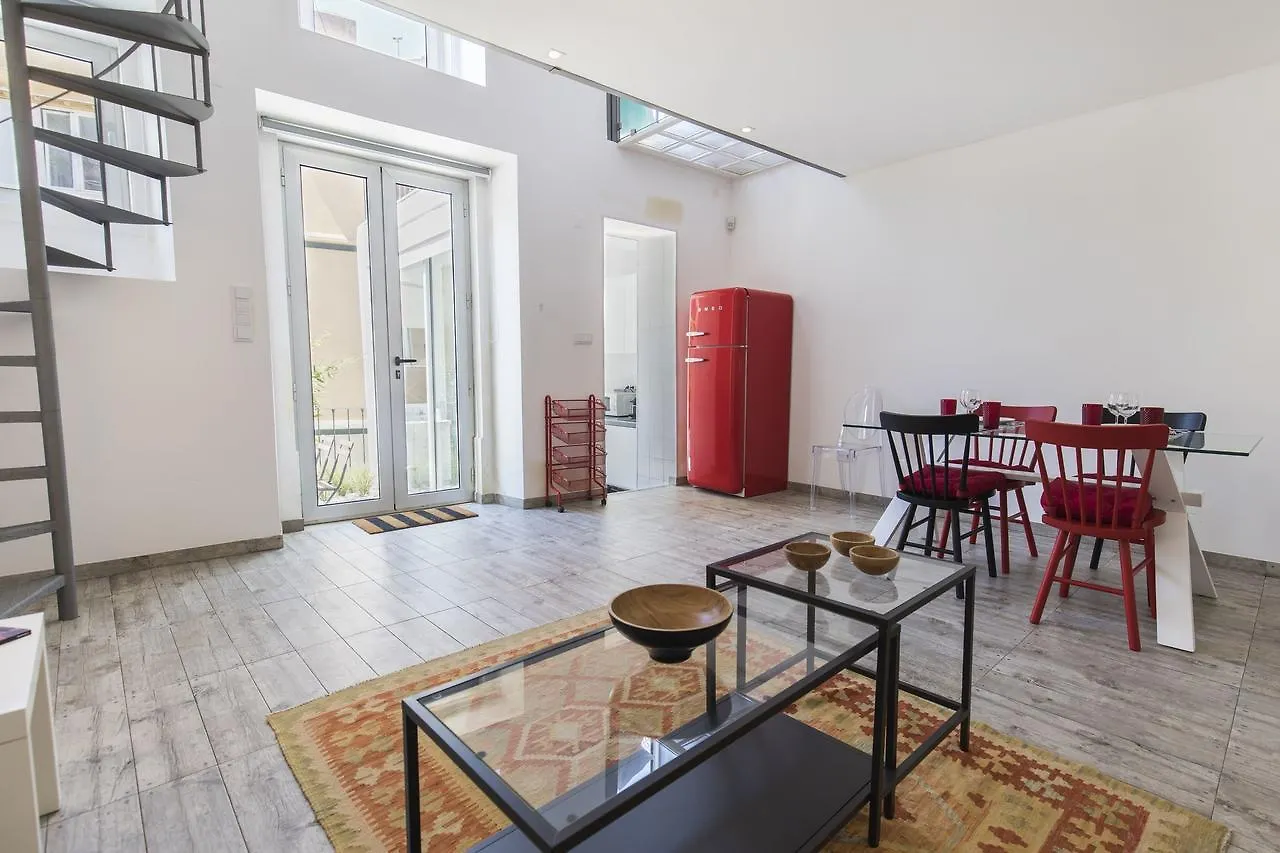 Lovelystay - Artsy Real Lisboa